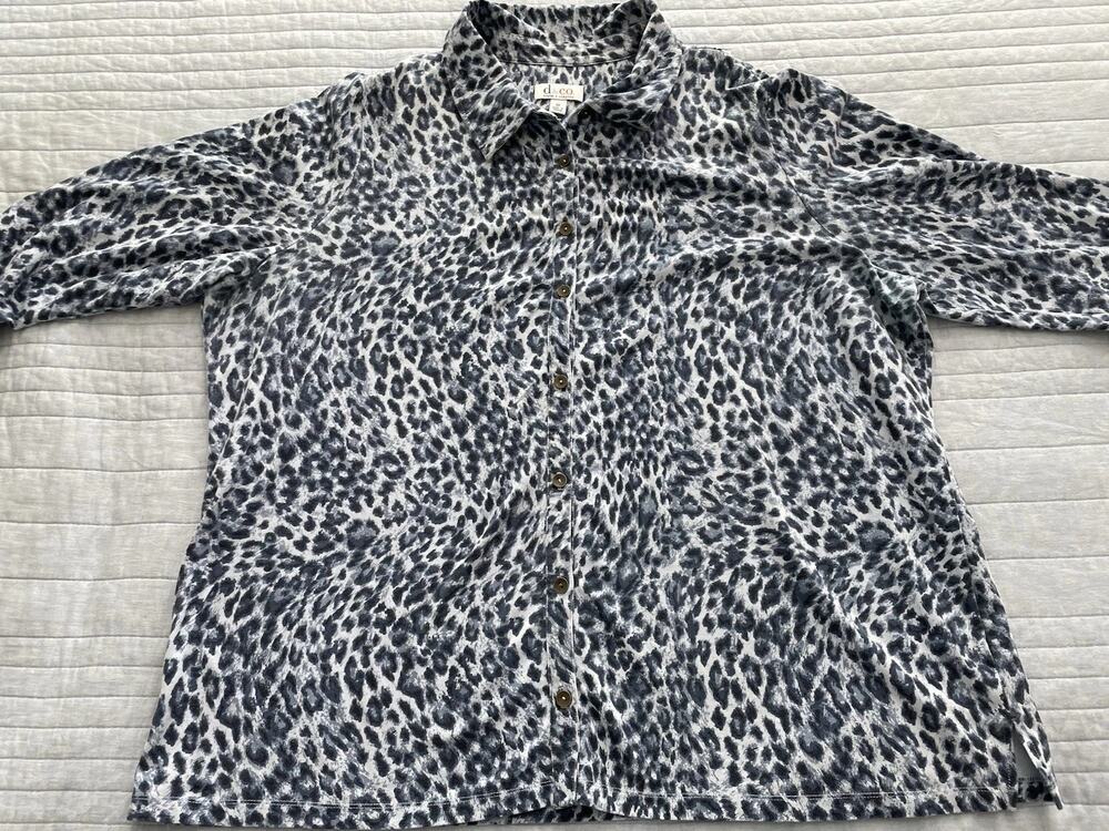 Denim & Co 2X Animal Print Blue White Blouse Button Up 3/4 Sleeve Vintage F5
